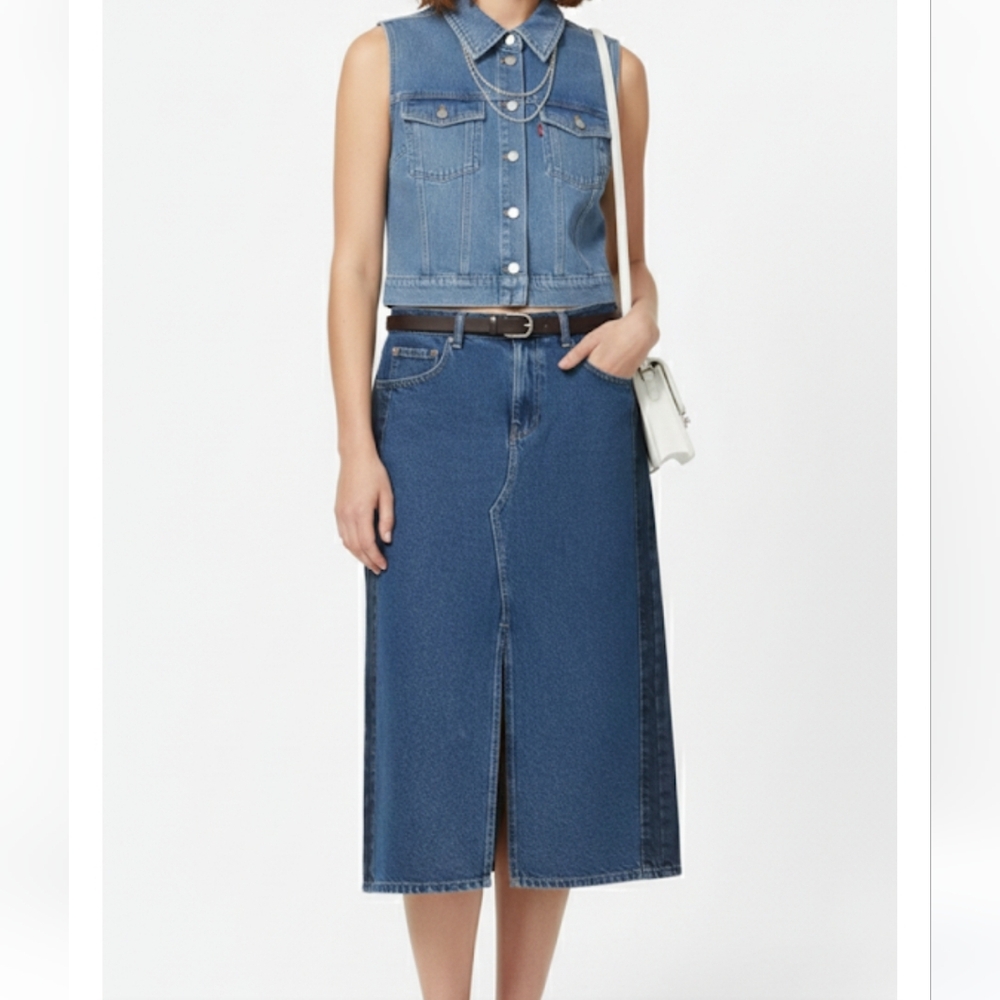 Forever 21 Blue Denim Midi Skirt Size L